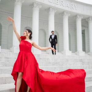Red Royal Look
